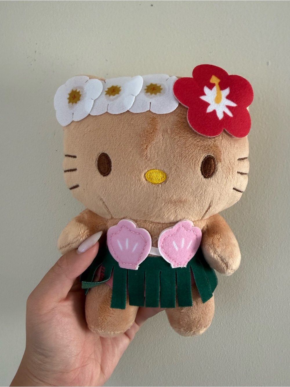 Hello Kitty Hawaii Plush